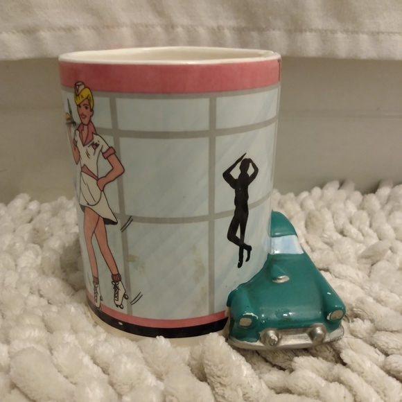 Vintage 1988 T-Bird Drive In Mug Pink Teal Five & - Picture 2 of 6